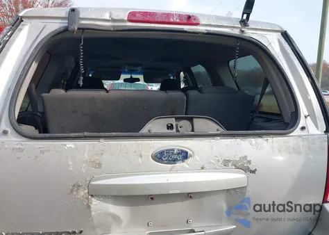 2003 Ford Expedition Xlt z USA, uszkodzony, nr VIN 1FMPU16L13LB57870